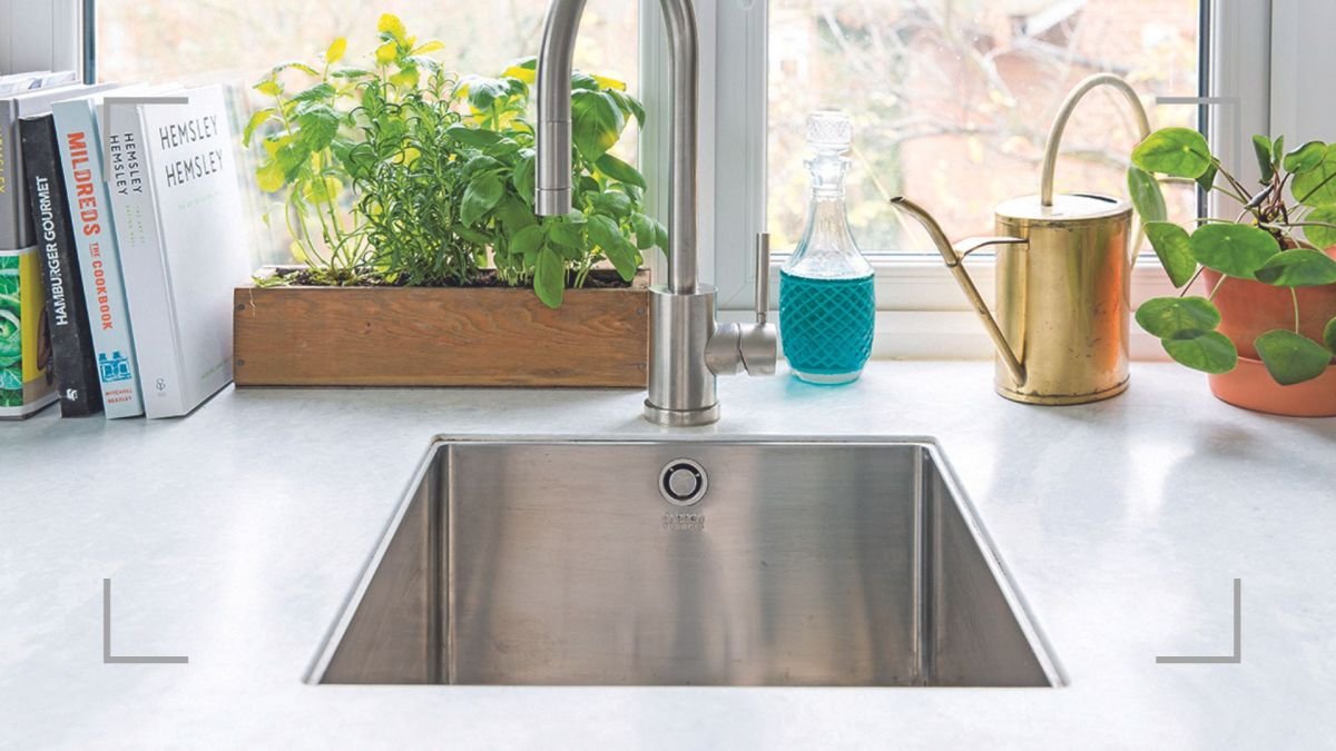 How to clean a stainless steel sink properly without damaging it |